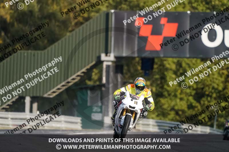 anglesey;brands hatch;cadwell park;croft;donington park;enduro digital images;event digital images;eventdigitalimages;mallory;no limits;oulton park;peter wileman photography;racing digital images;silverstone;snetterton;trackday digital images;trackday photos;vmcc banbury run;welsh 2 day enduro